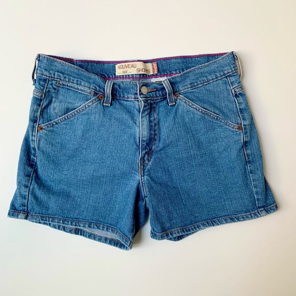 LEVI'S VINTAGE Mid Rise Light Wash Cotton Jean Shorts Women's Size 10 Medium - Picture 2 of 12